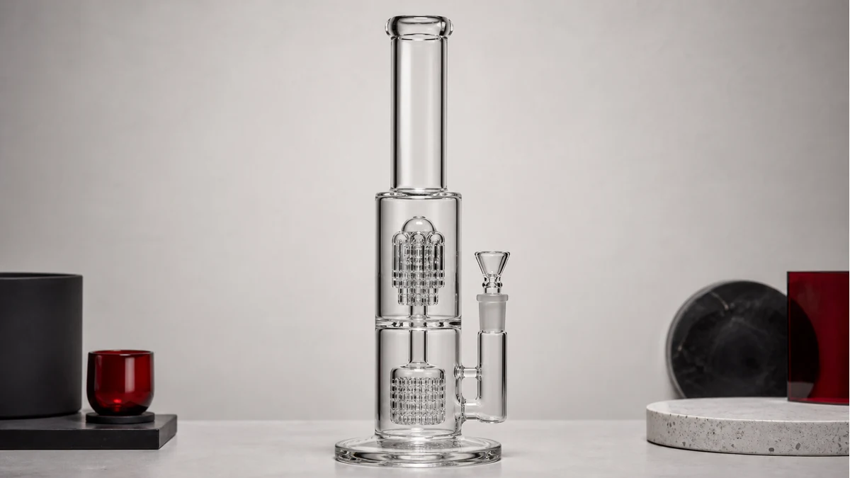 A complex percolator and narrow return area that require more cleaning access
