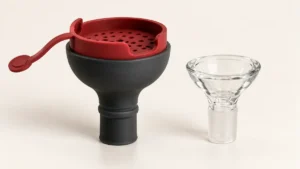 Silicone bong bowl holder and rigid insert