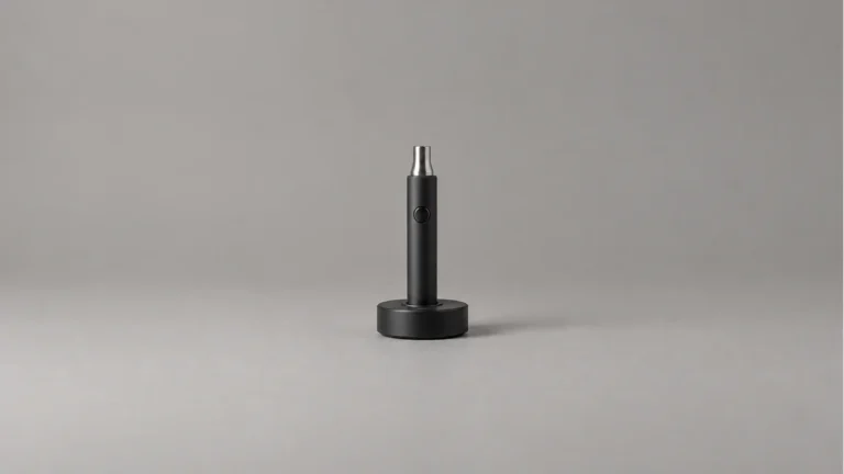 Powered off solid body wax pen in a broad passive desktop holder