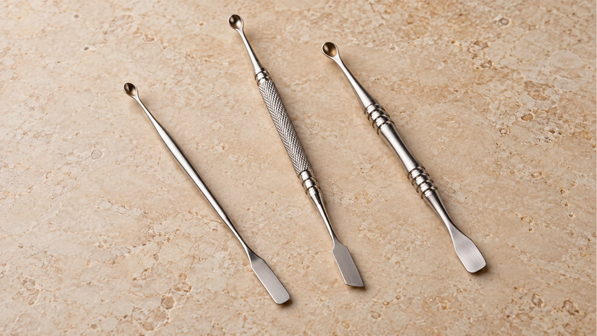 Three complete metal dab tools with different shaft shapes Three complete metal dab tools with different shaft shapes